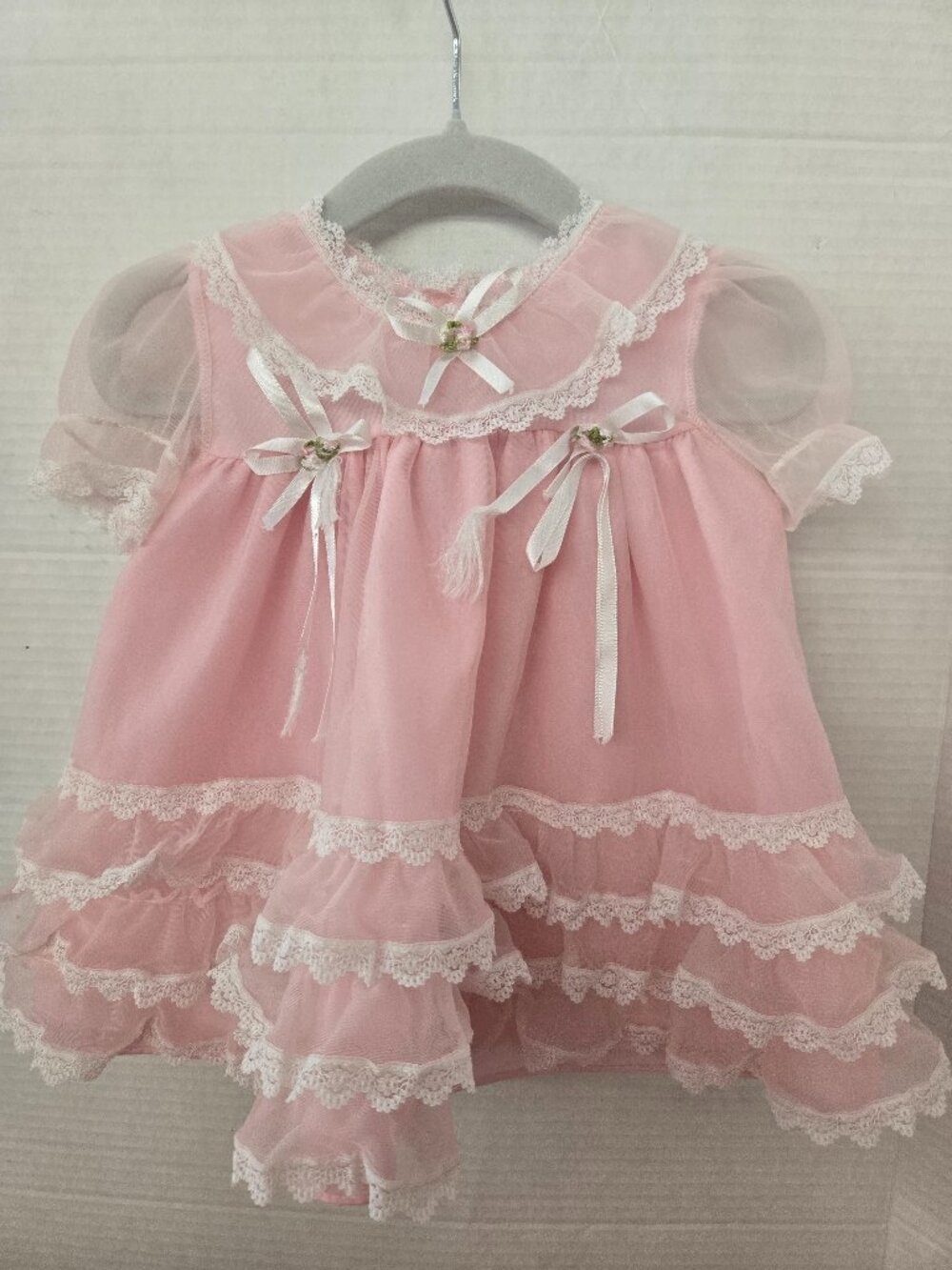 ❤ sweetest little lace ribbon trimmed pink baby dress ❤